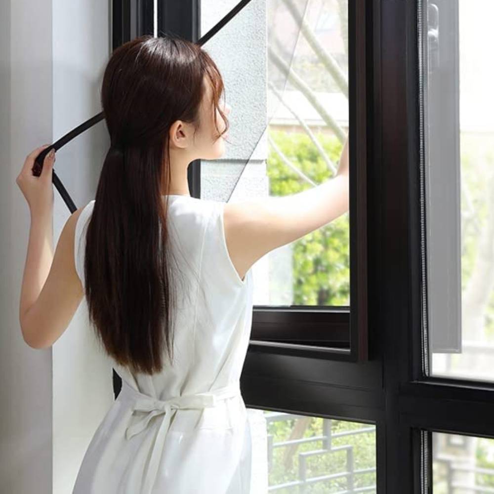 Magnetic Window Screen - White, 100cm x 100cm: image 2